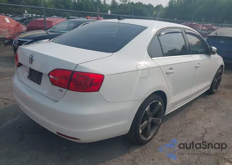 2014 Volkswagen Jetta 1.8T Se from USA, damaged, VIN 3VWD17AJ6EM368926